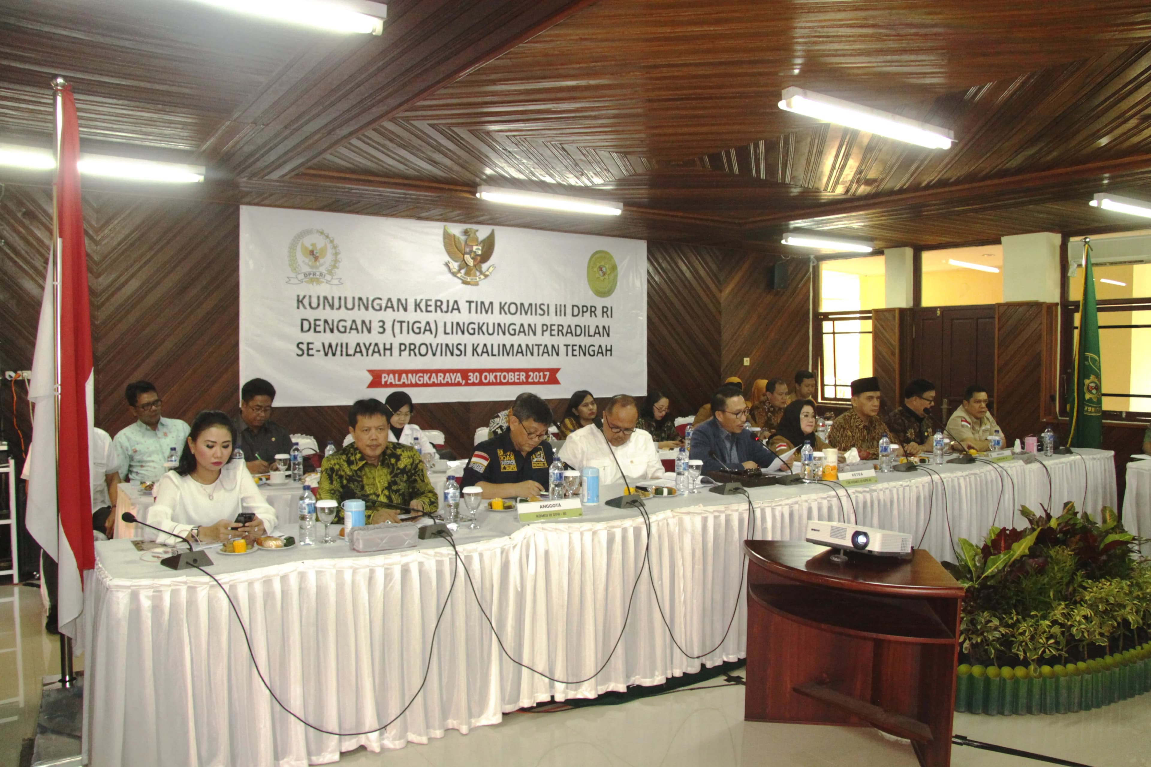 https://www.mahkamahagung.go.id/cms/media/4294