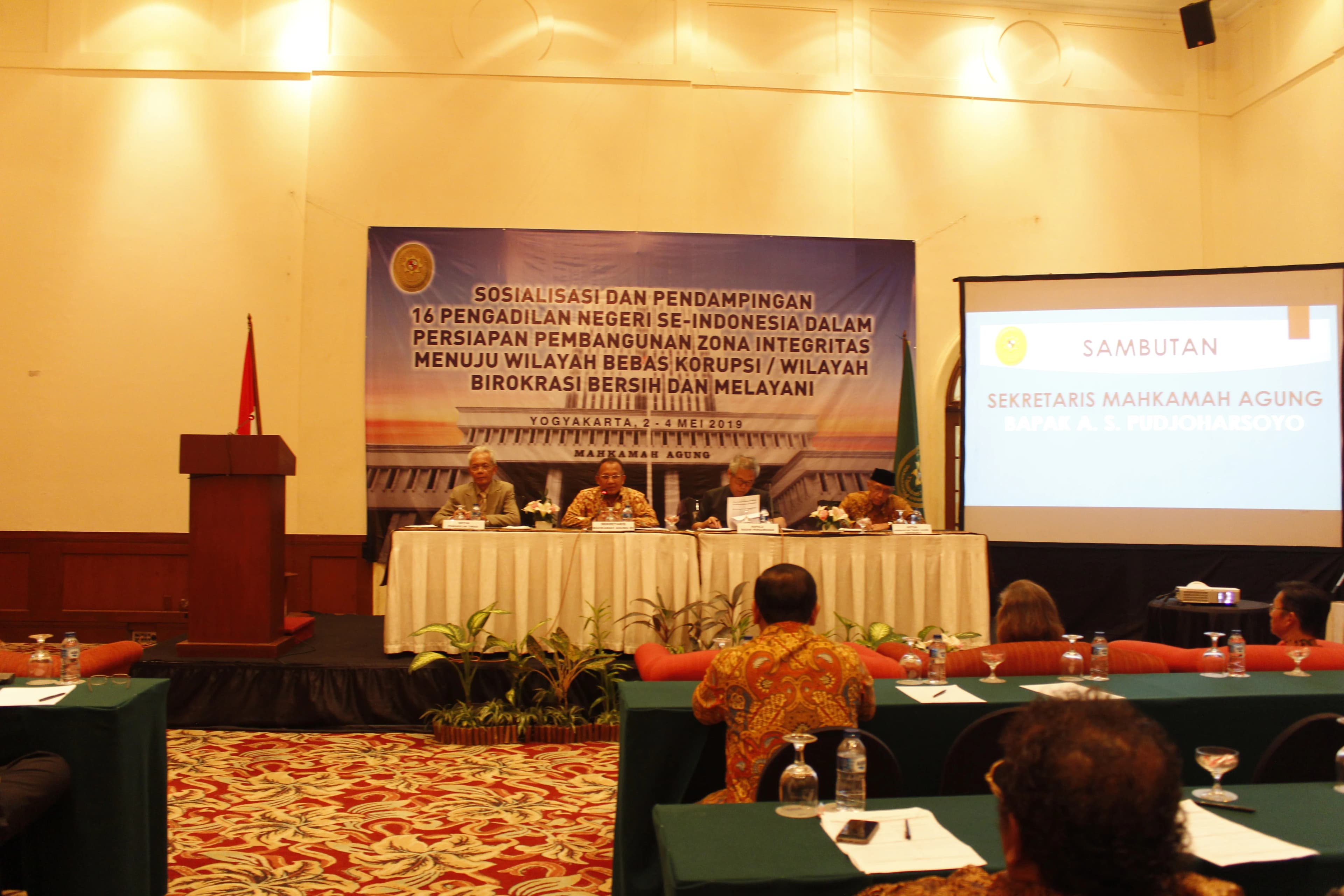 https://www.mahkamahagung.go.id/cms/media/5987