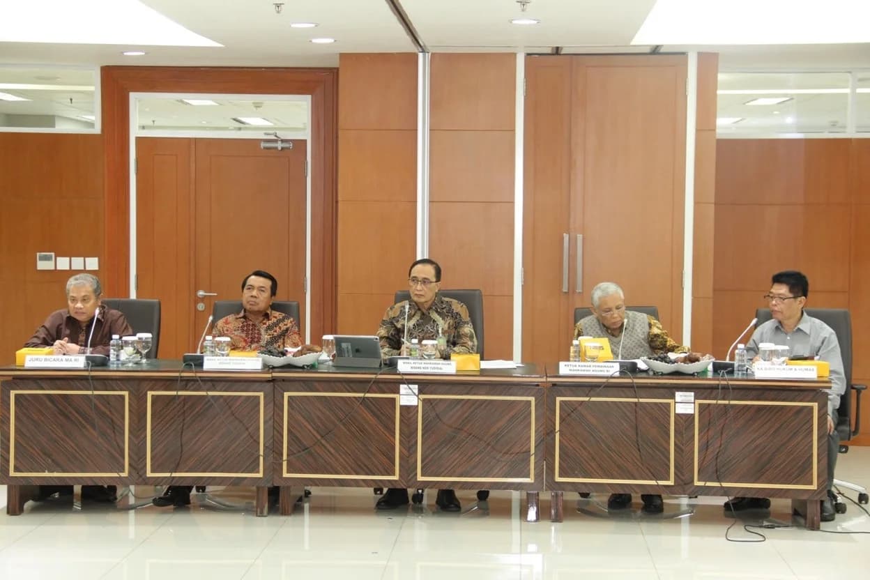 marimendengar.jpg
