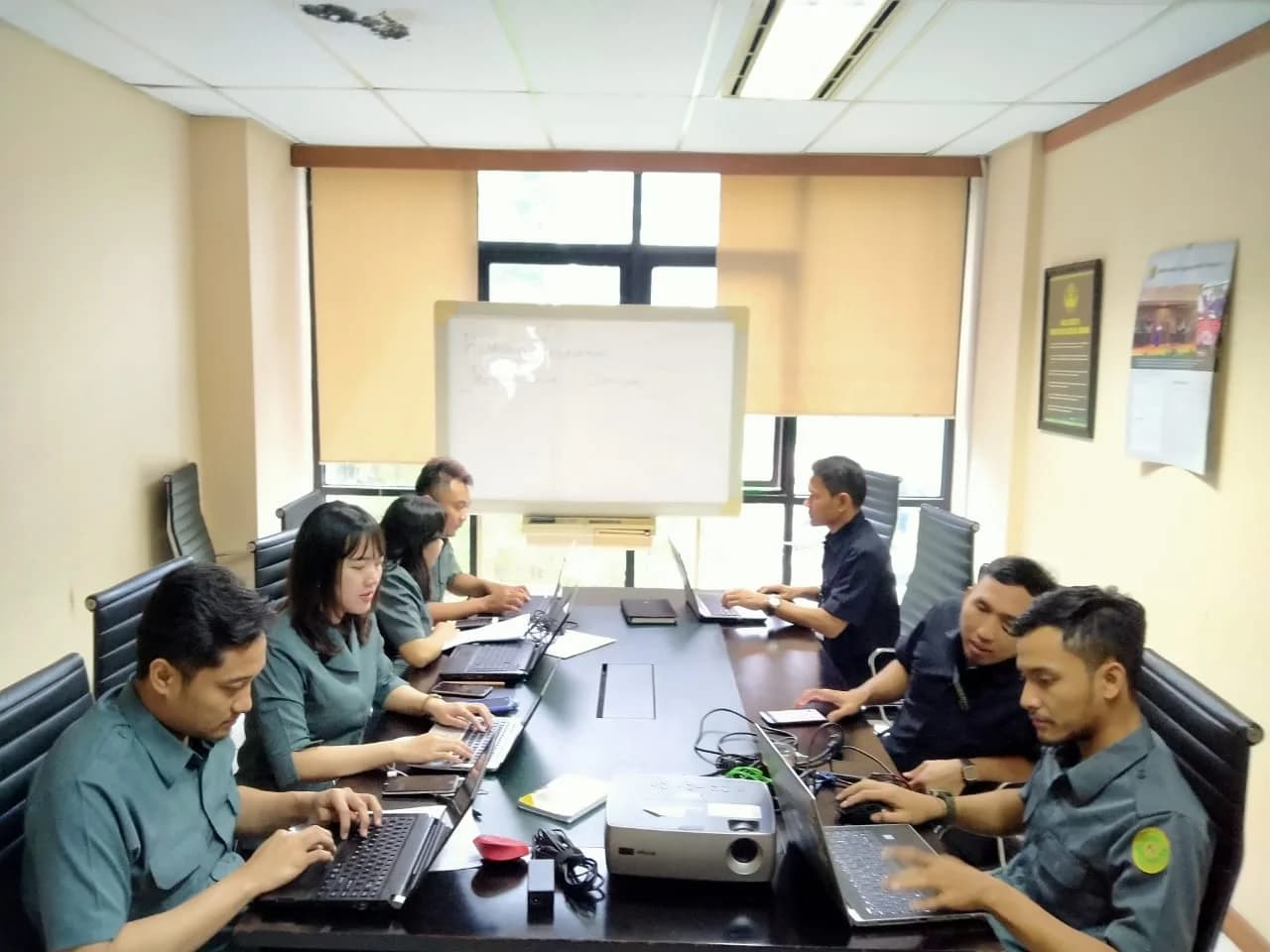 Helpdesk.jpeg