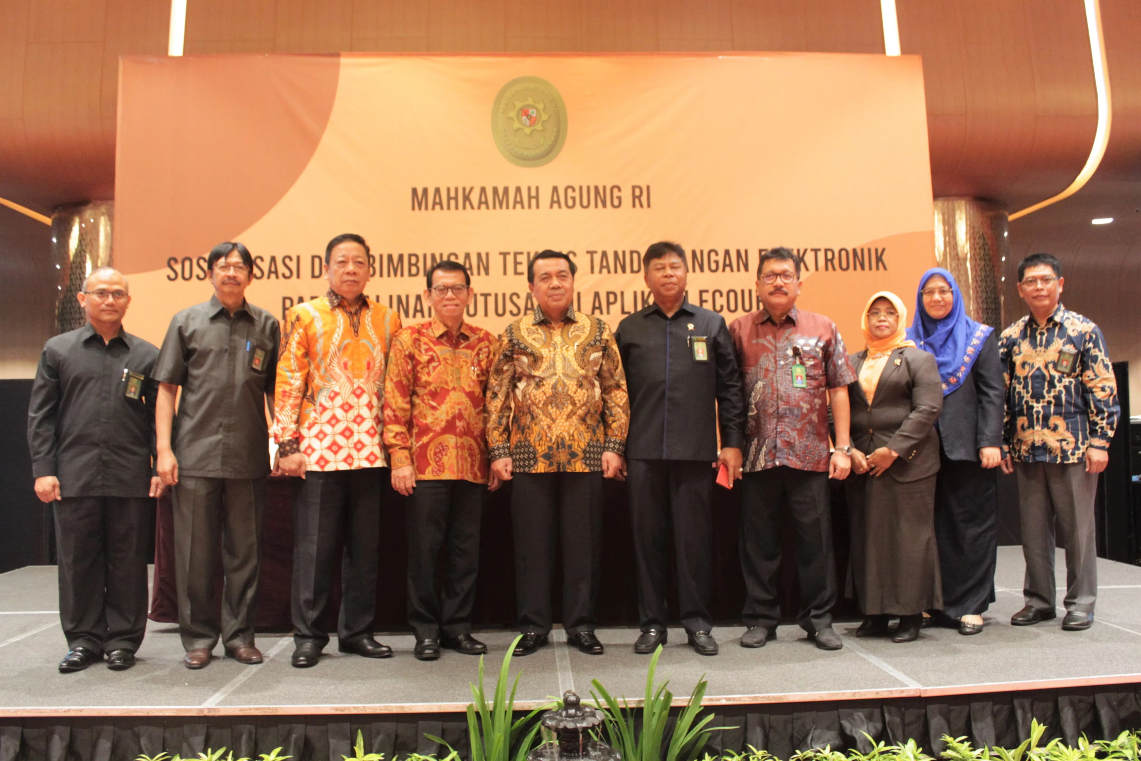 https://www.mahkamahagung.go.id/cms/media/7163