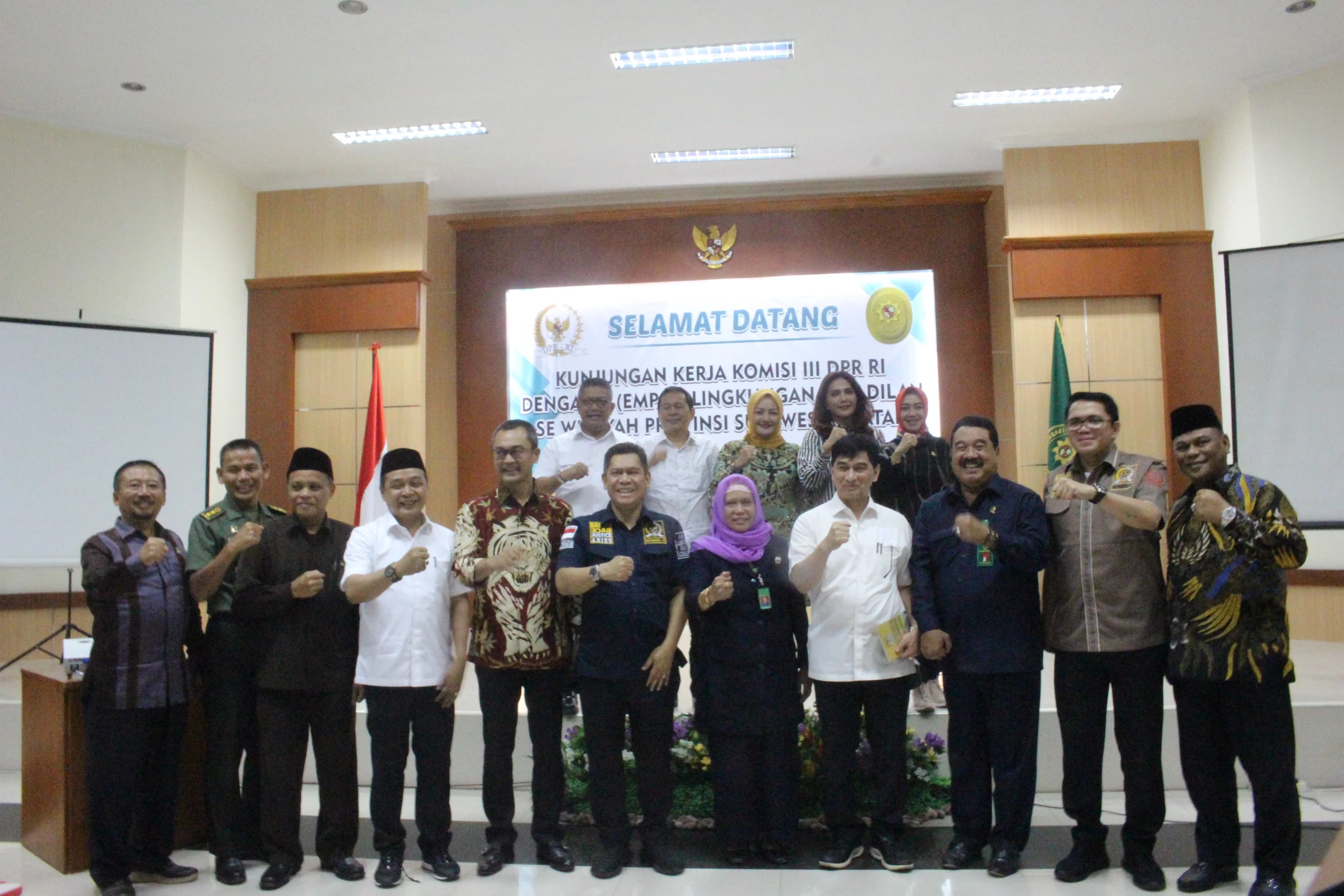 https://www.mahkamahagung.go.id/cms/media/7224