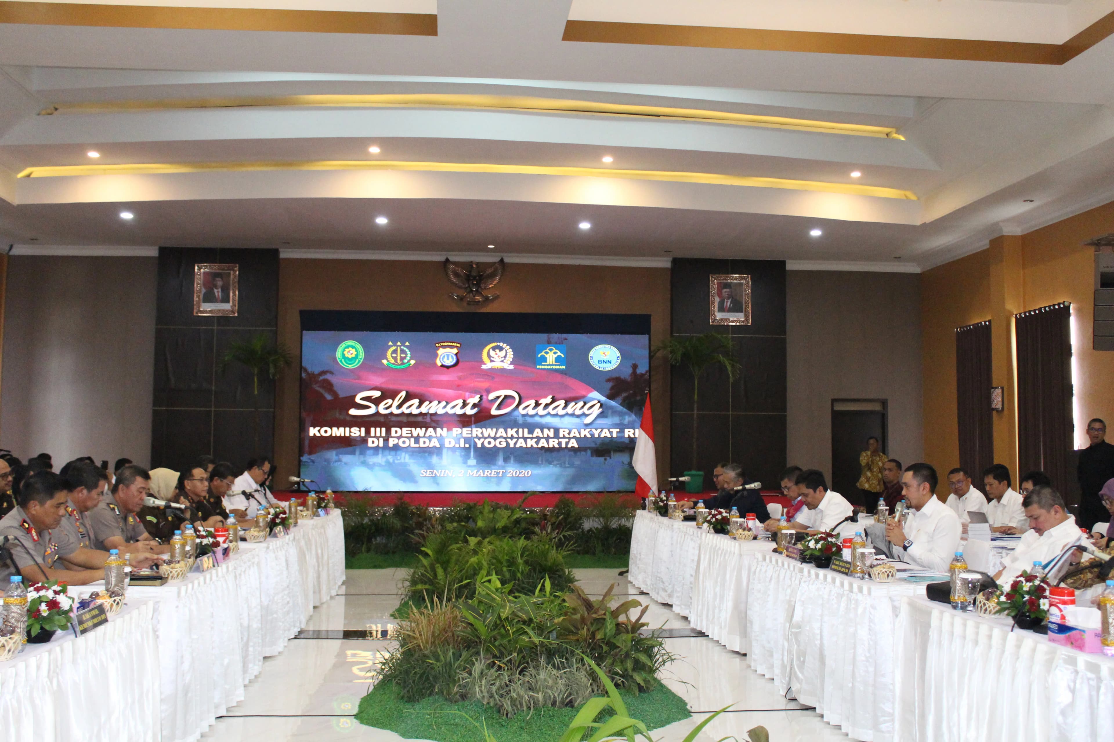 https://www.mahkamahagung.go.id/cms/media/7235