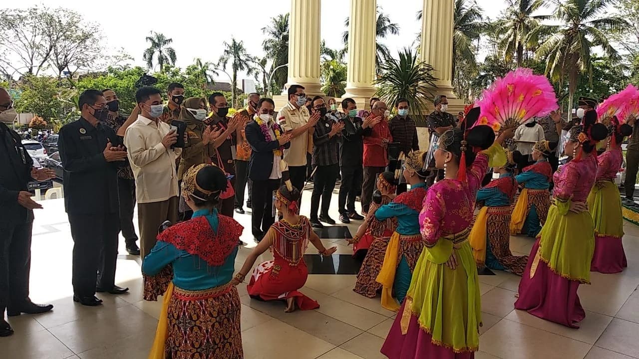 pontianak 1.jpg