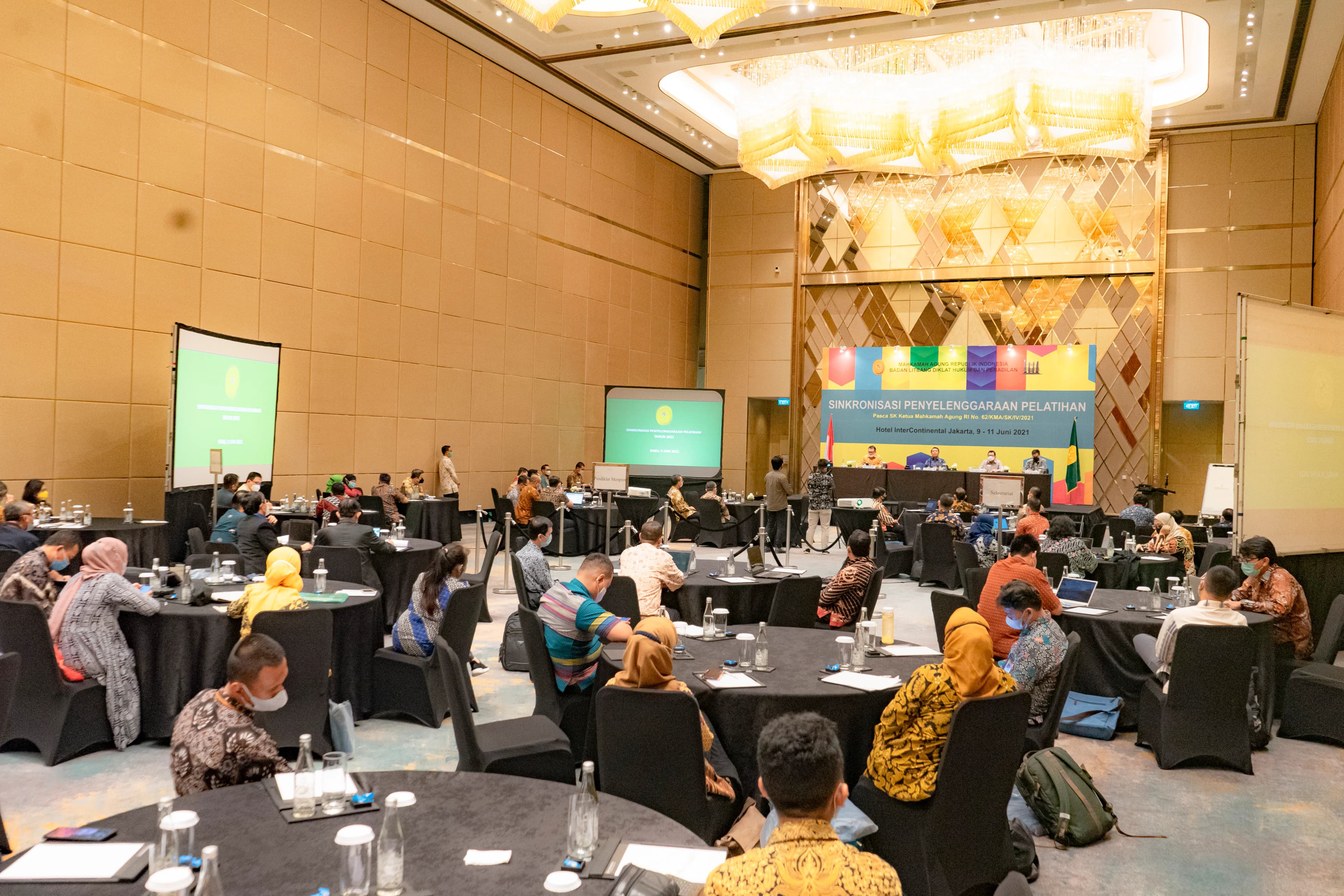 https://www.mahkamahagung.go.id/cms/media/8927