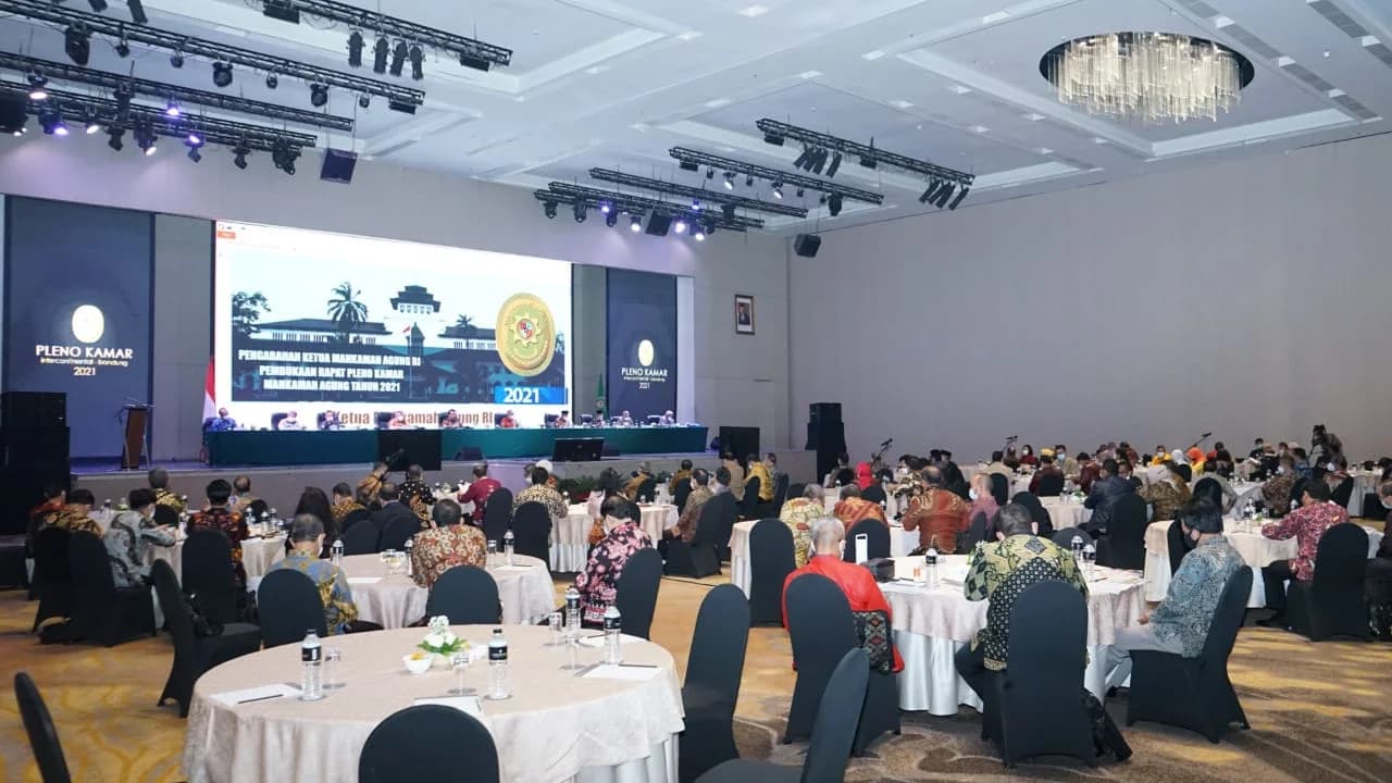 https://www.mahkamahagung.go.id/cms/media/9574