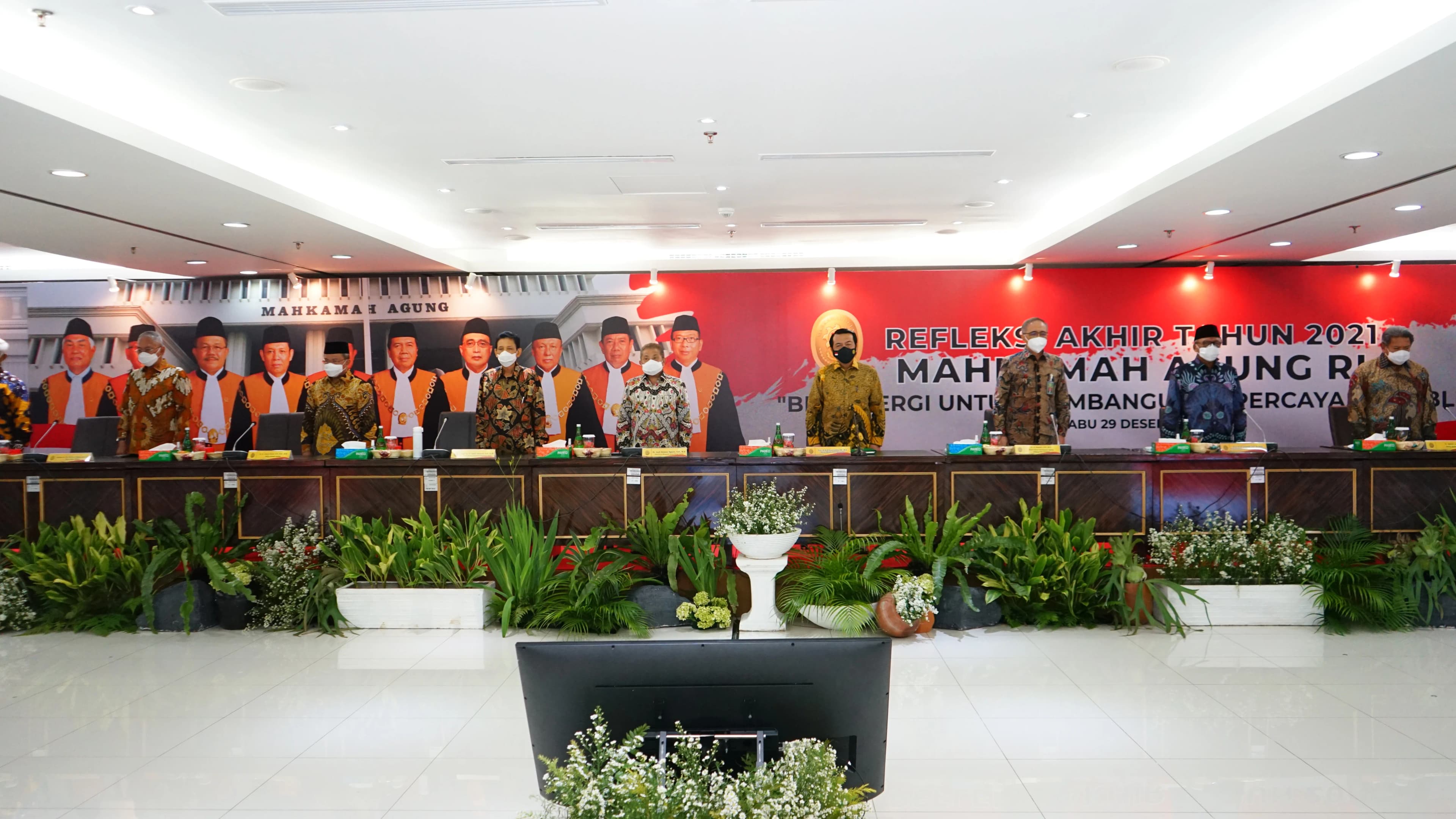 https://www.mahkamahagung.go.id/cms/media/9842