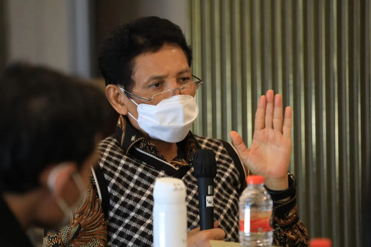 prof takdir.jpeg