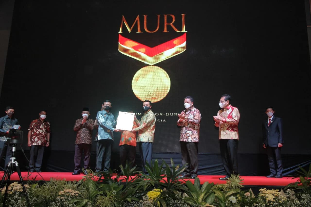 https://www.mahkamahagung.go.id/cms/media/10156
