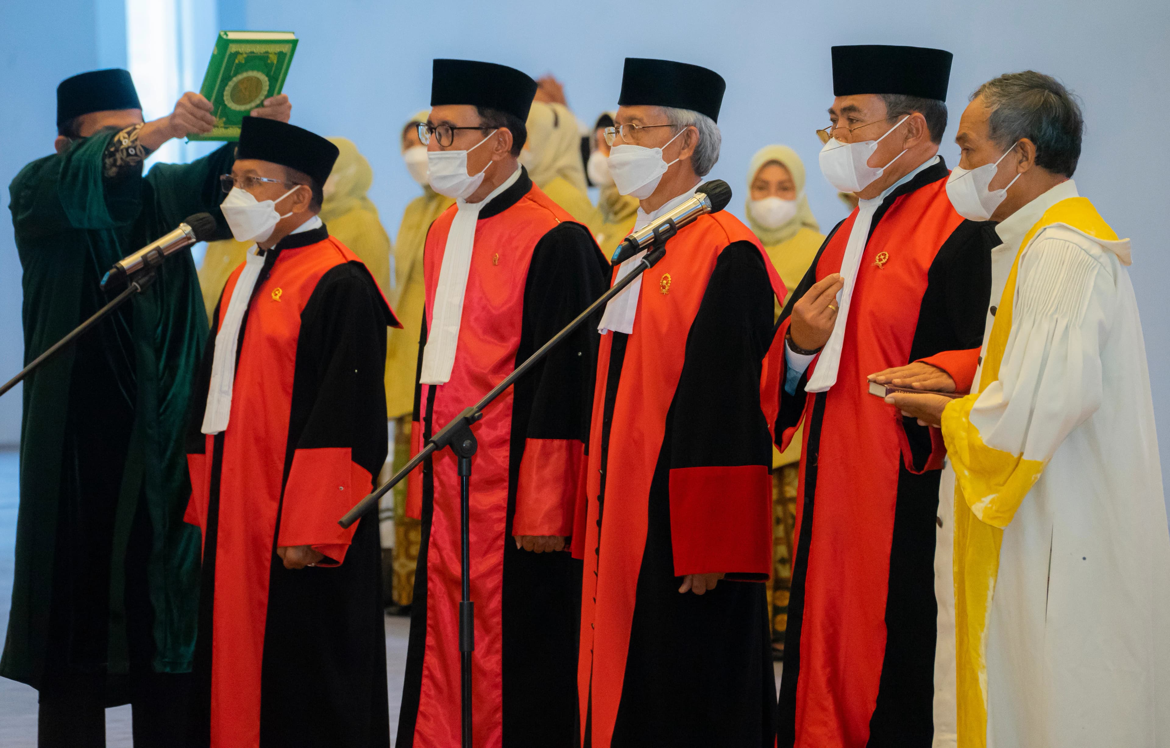 https://www.mahkamahagung.go.id/cms/media/10326