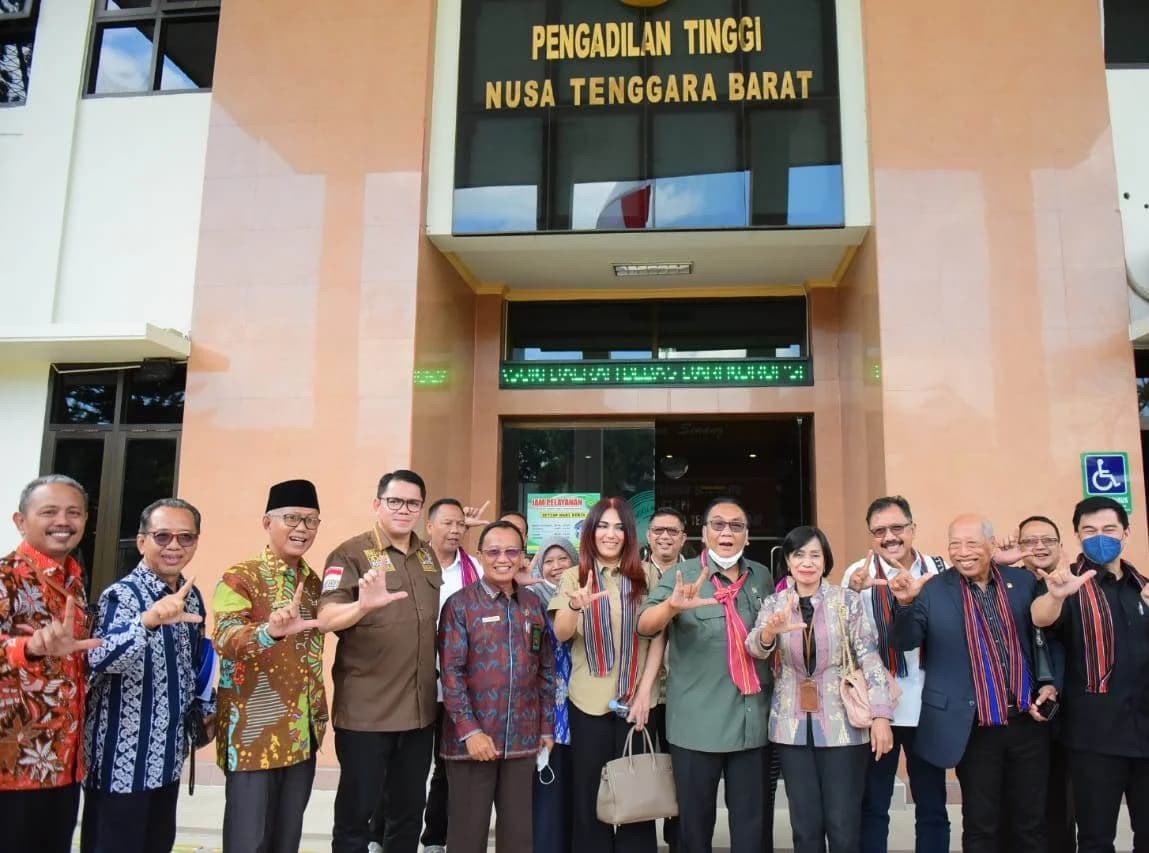 foto didepan.jpeg