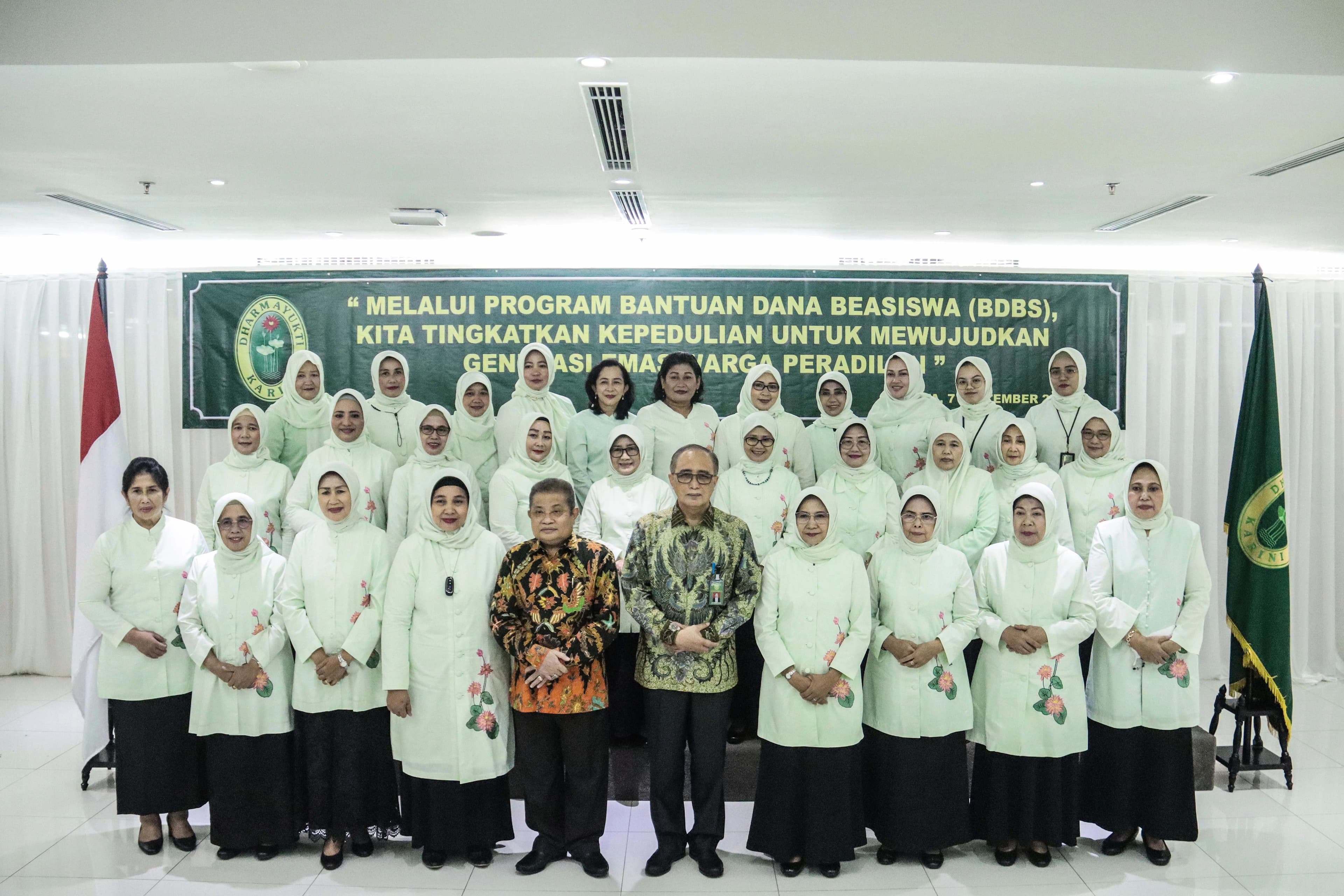 https://www.mahkamahagung.go.id/cms/media/10736
