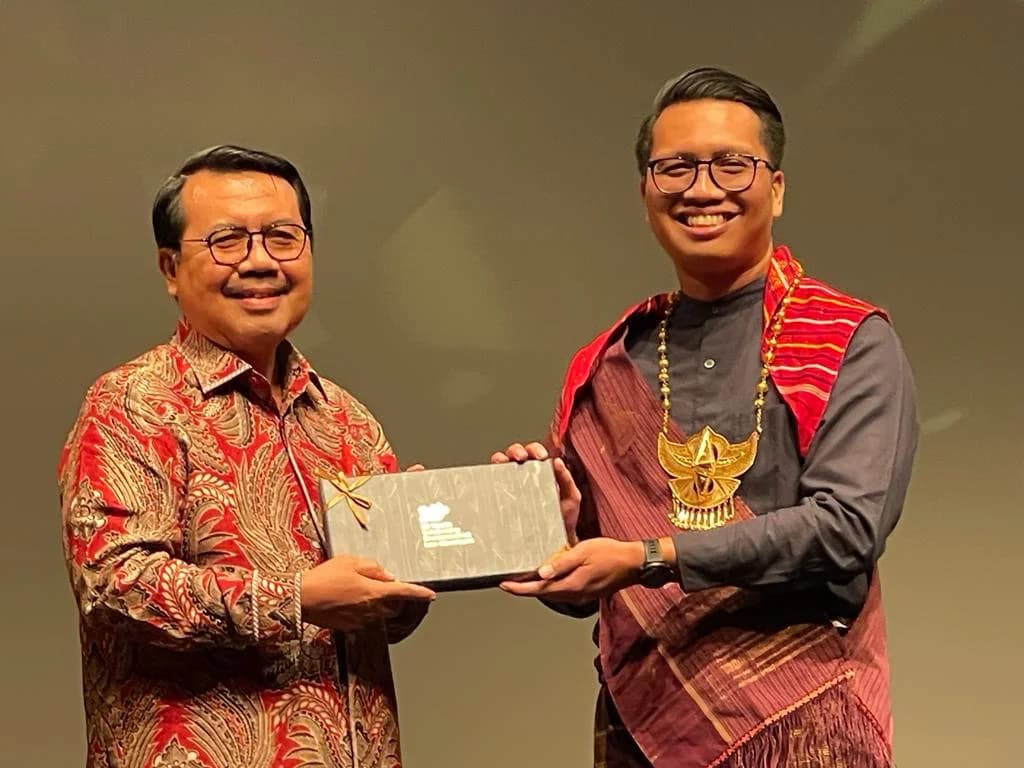 https://www.mahkamahagung.go.id/cms/media/11777