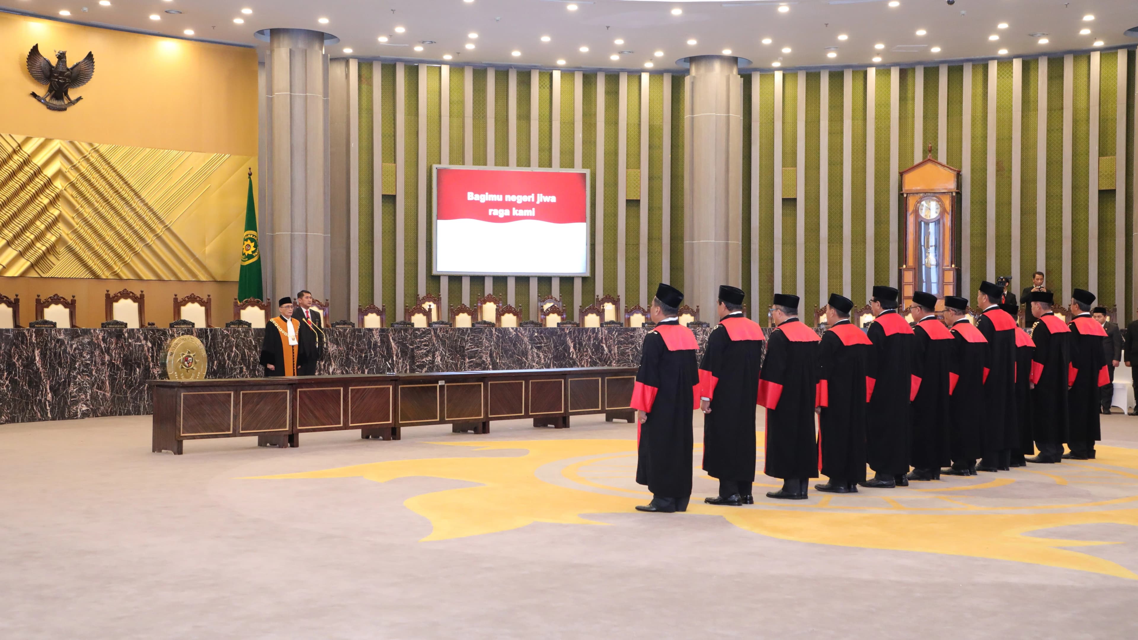 https://mahkamahagung.go.id/cms/media/13352
