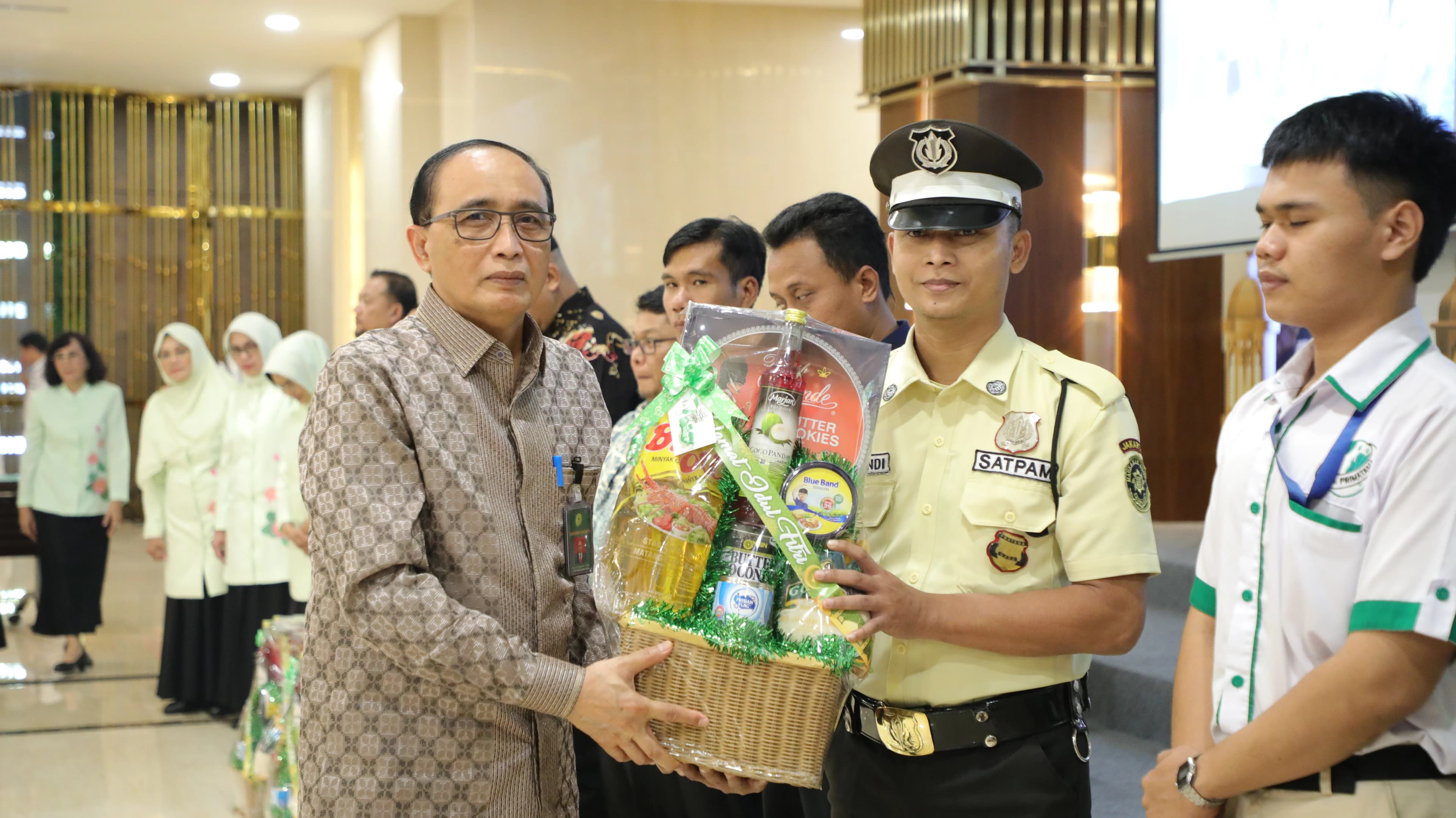 https://mahkamahagung.go.id/cms/media/13513