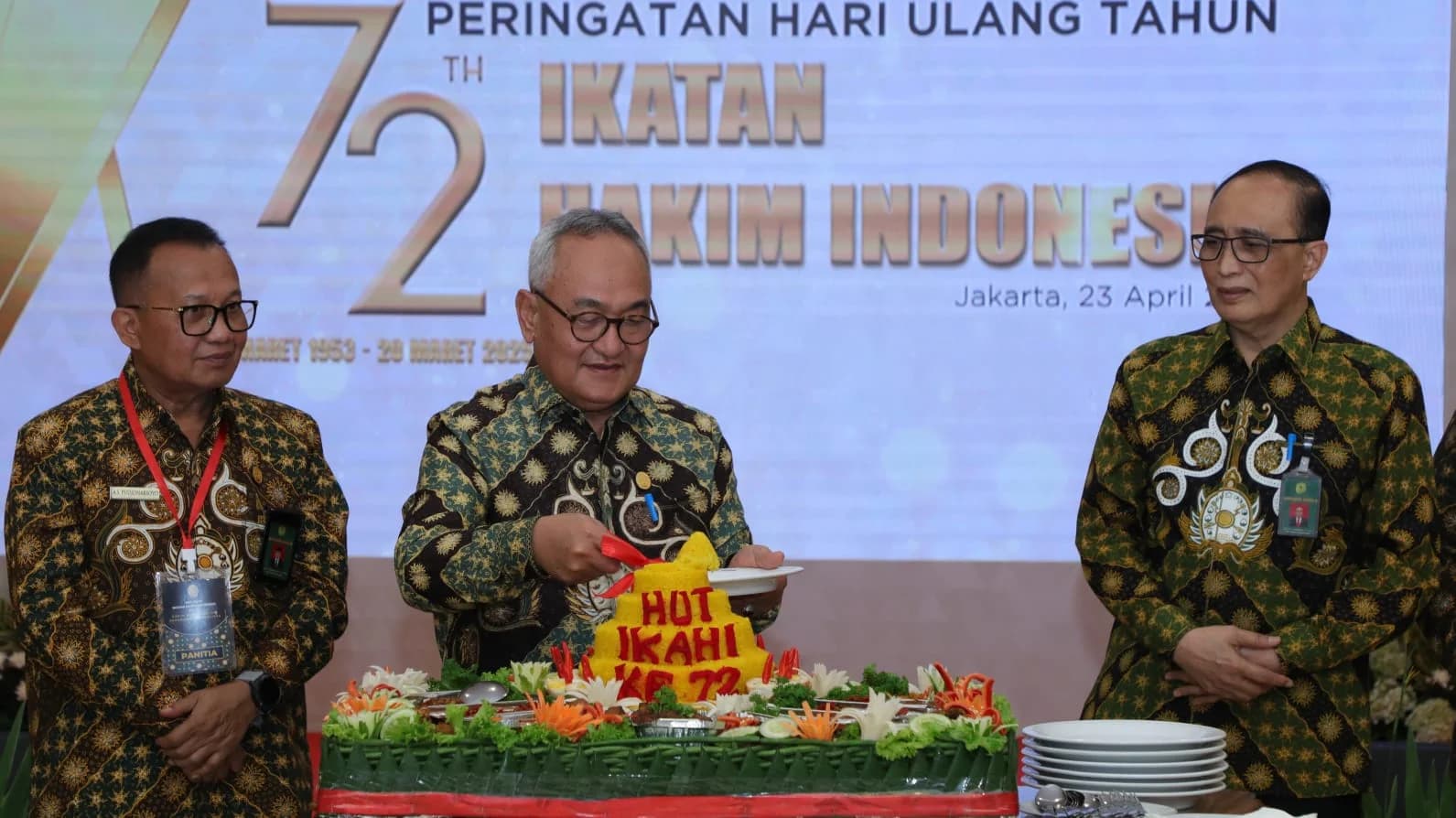 pak yasardin.jpeg