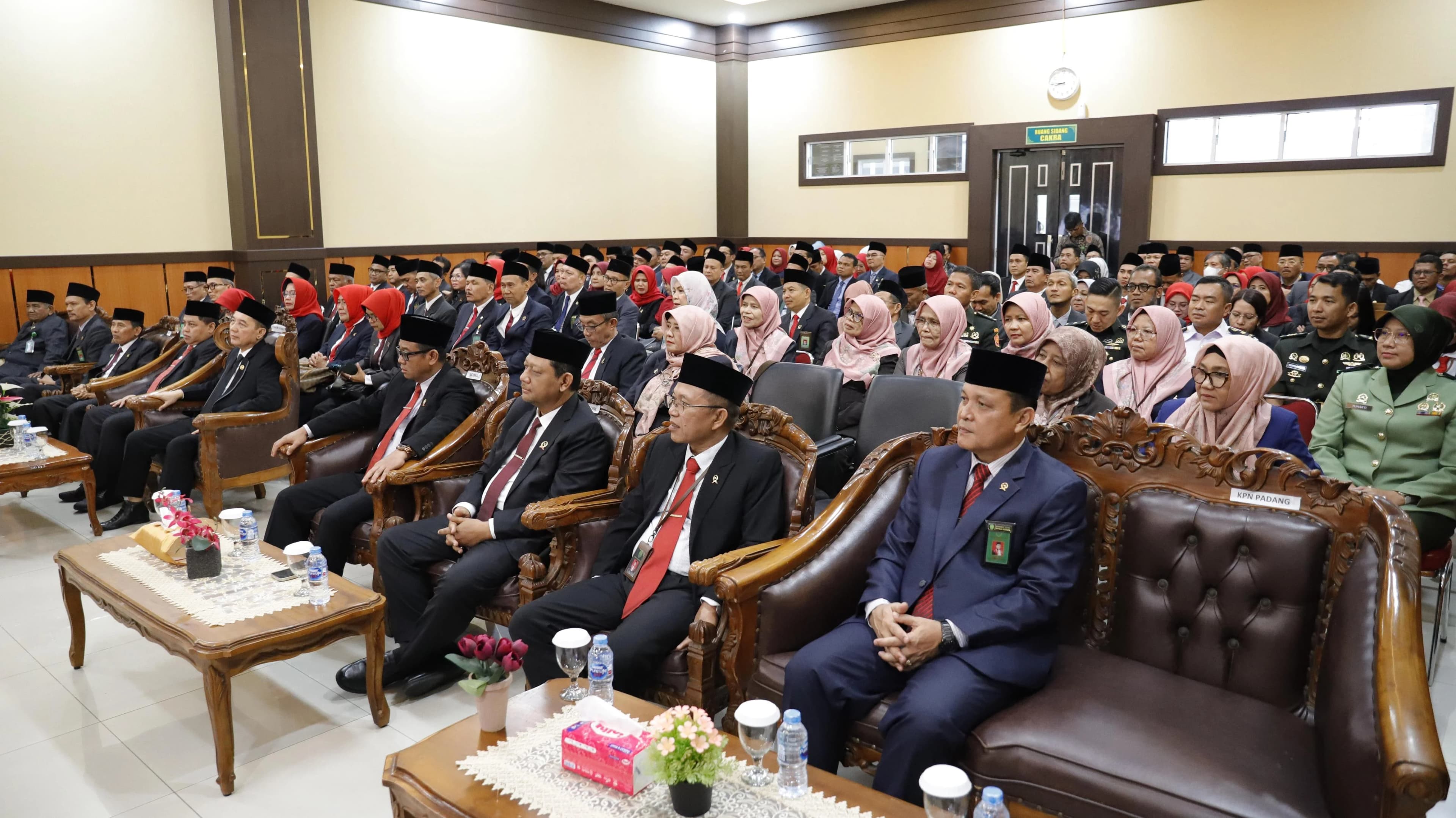 https://mahkamahagung.go.id/cms/media/13568