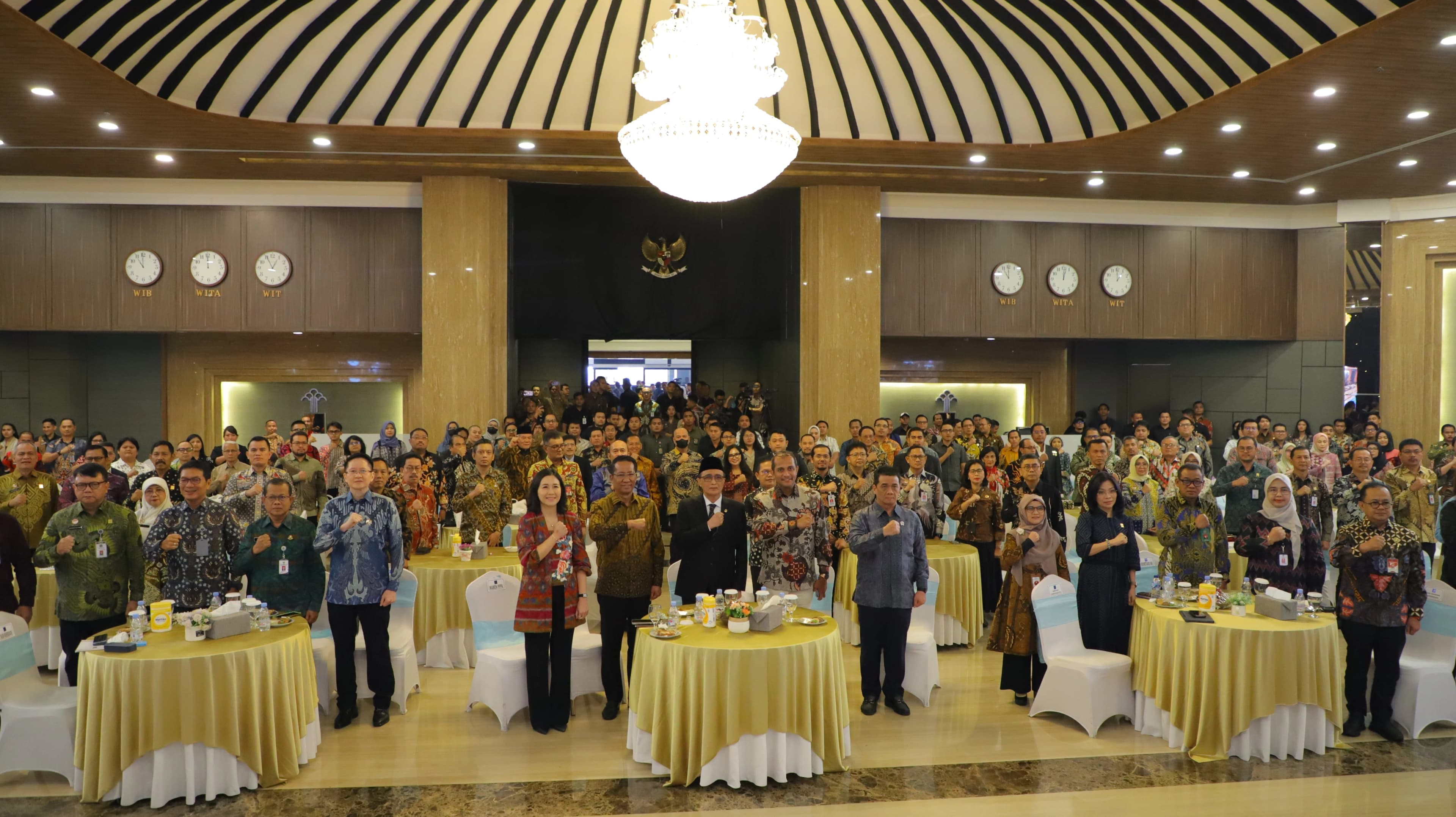 https://mahkamahagung.go.id/cms/media/13645