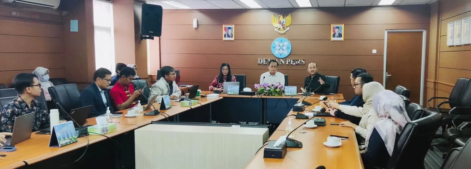 Kepala BUA di Dewan Pers ok.jpeg