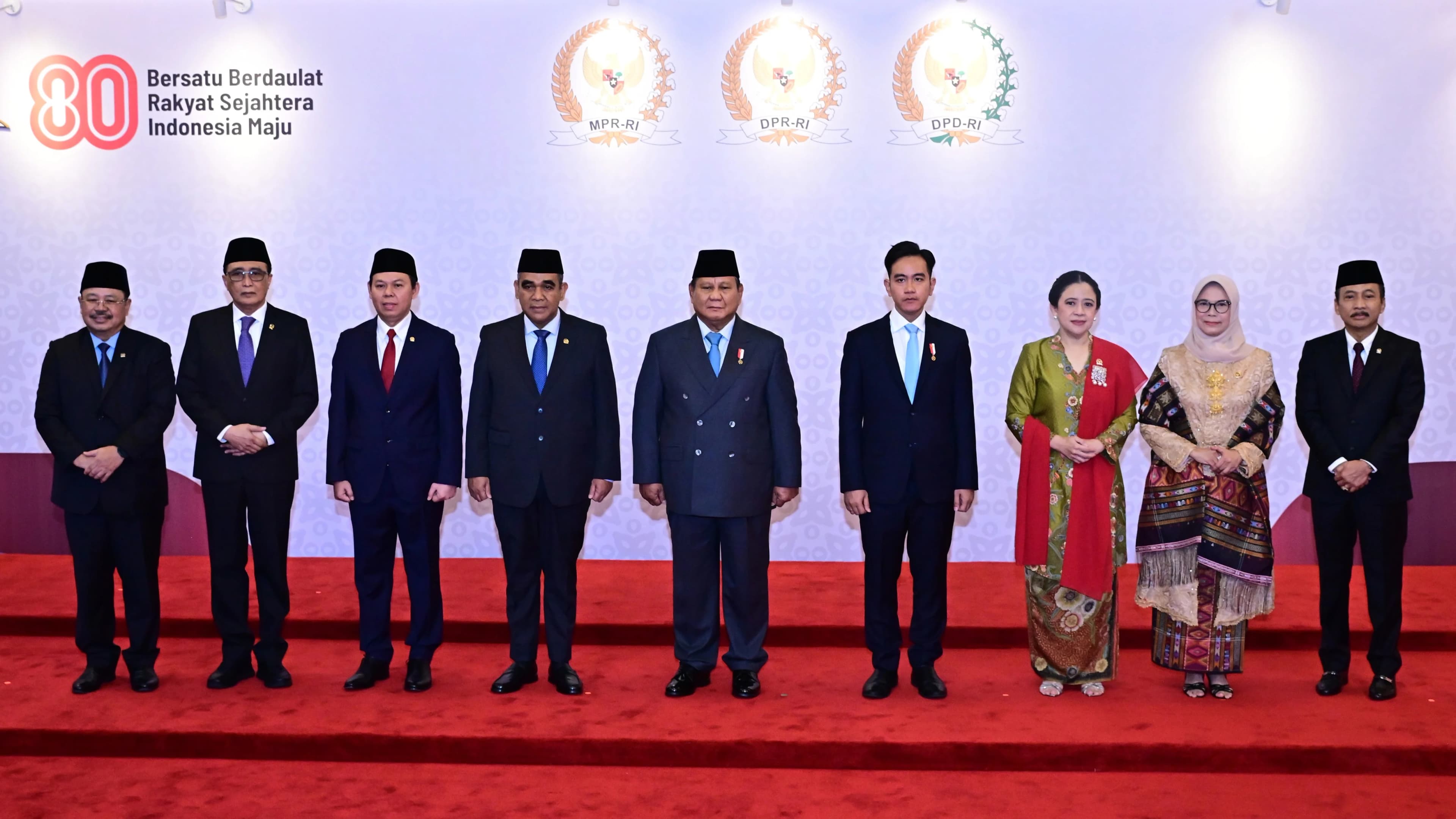 ketua ma di dpr.JPG