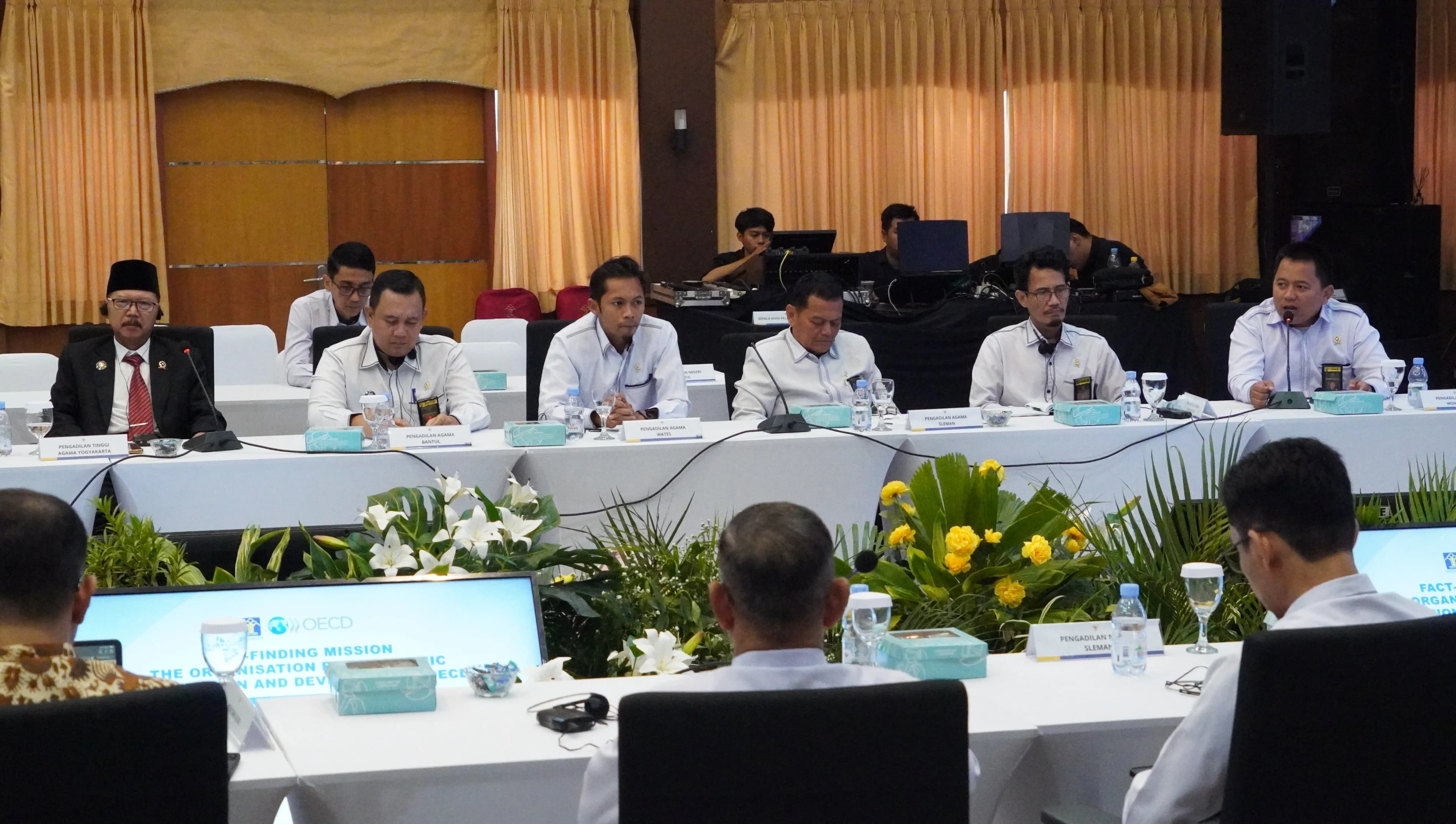Mahkamah Agung Unjuk Inovasi Akses Keadilan Inklusif dalam Kunjungan Fact Finding Mission OECD di Yogyakarta