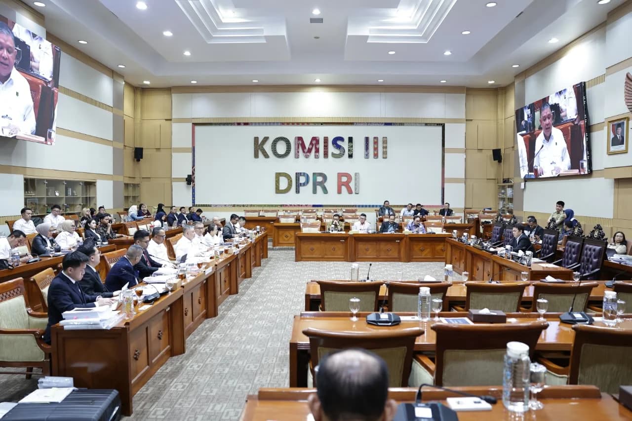 RDP dan RDPU Bersama Komisi III DPR RI, Mahkamah Agung Bahas Penyempurnaan Regulasi Arbitrase Asing